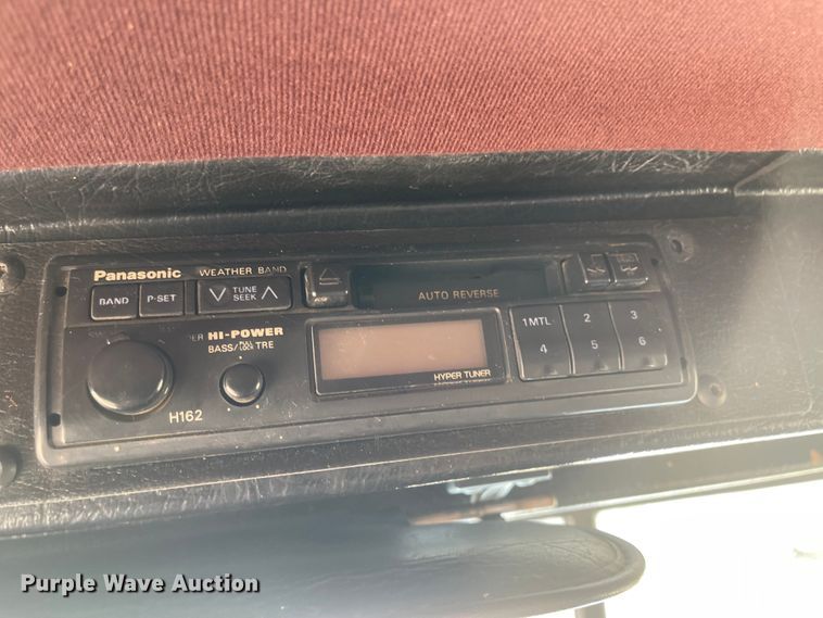 image for item LF9065 1993 Kenworth T400  crane truck