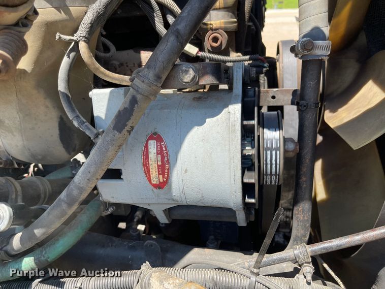 image for item LF9065 1993 Kenworth T400  crane truck