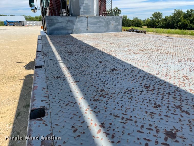 image for item LF9065 1993 Kenworth T400  crane truck