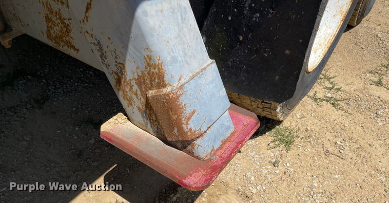 image for item LF9065 1993 Kenworth T400  crane truck