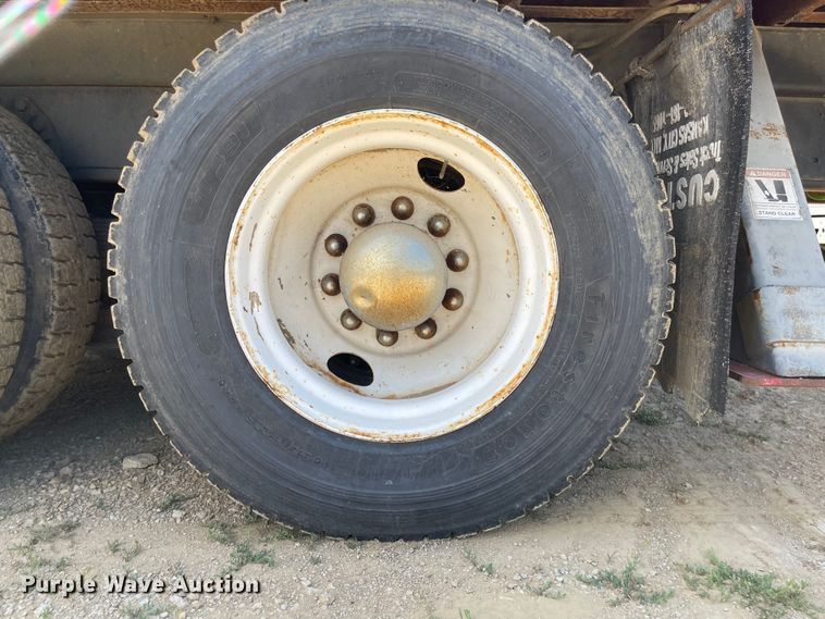 image for item LF9065 1993 Kenworth T400  crane truck