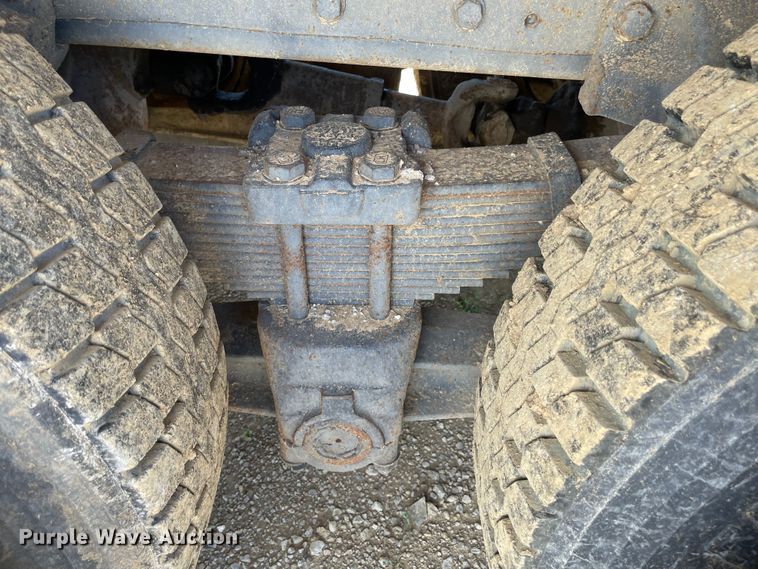 image for item LF9065 1993 Kenworth T400  crane truck