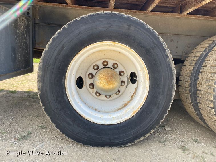 image for item LF9065 1993 Kenworth T400  crane truck