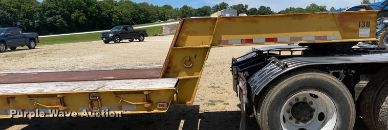 image for item LF9067 1973 Hyster  equipment trailer