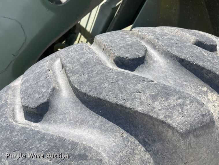 image for item LF9068 1989 Caterpillar 950B  wheel loader