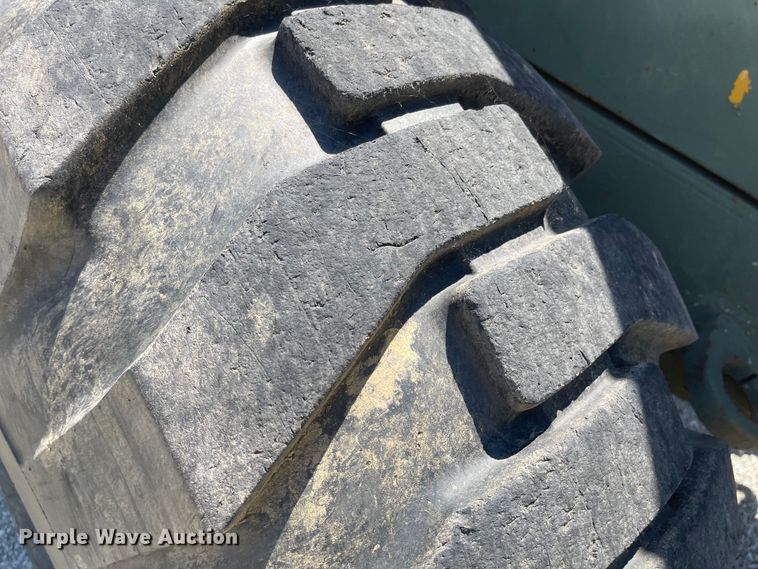 image for item LF9068 1989 Caterpillar 950B  wheel loader