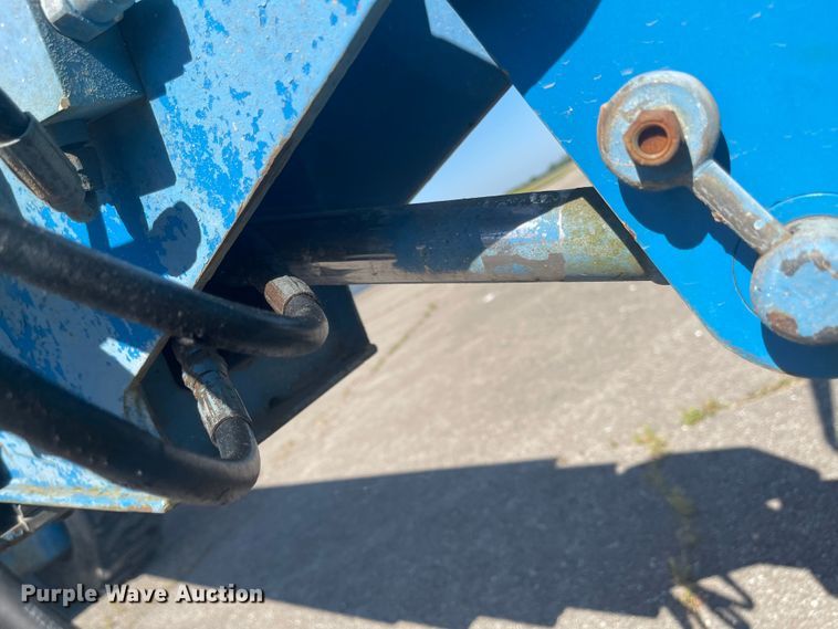 image for item LF9071 2000 Genie S-60  boom lift