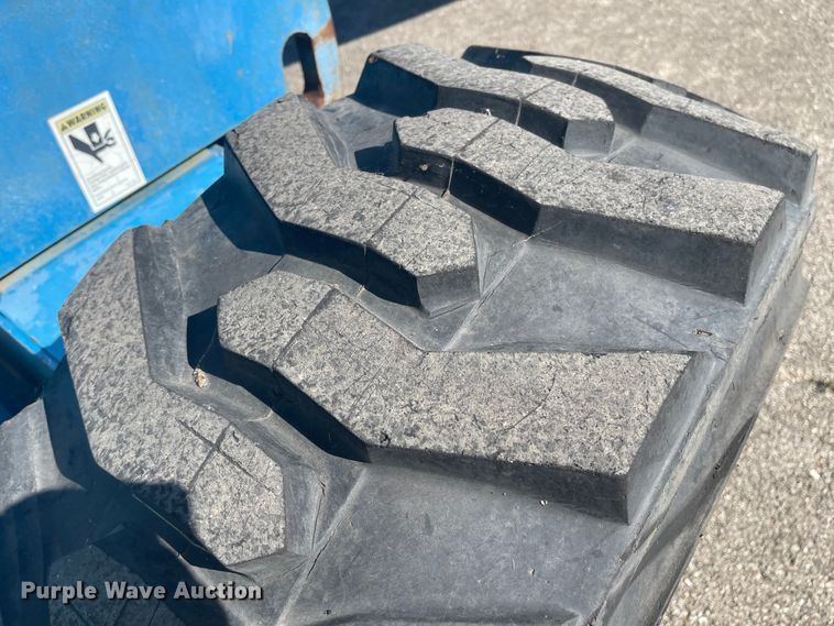 image for item LF9071 2000 Genie S-60  boom lift