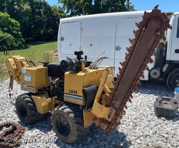 image for item LF9082 1999 Vermeer LM42  trencher
