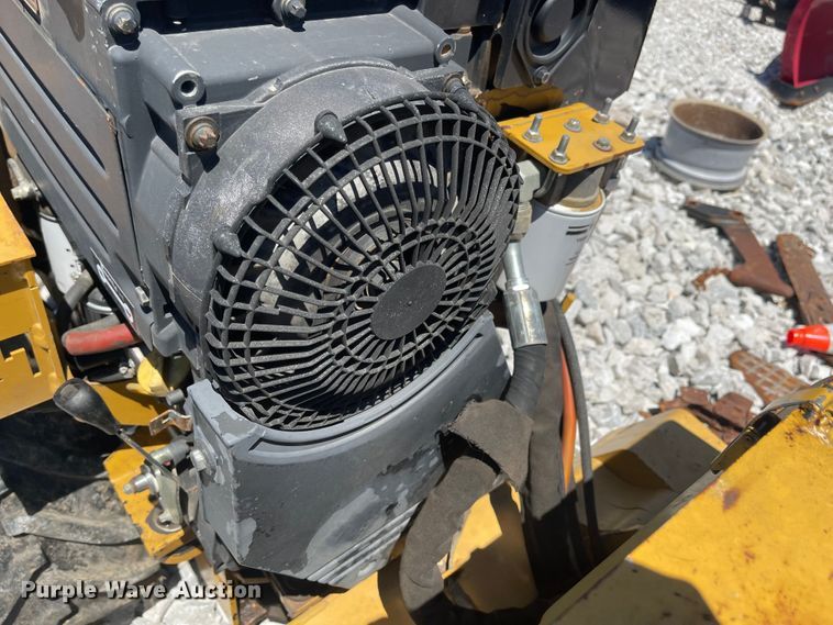 image for item LF9082 1999 Vermeer LM42  trencher