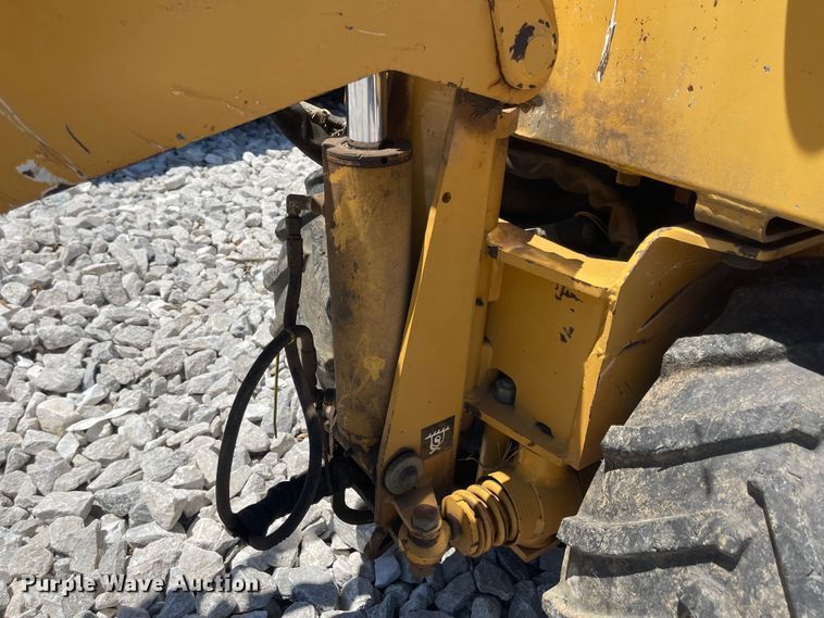 image for item LF9082 1999 Vermeer LM42  trencher