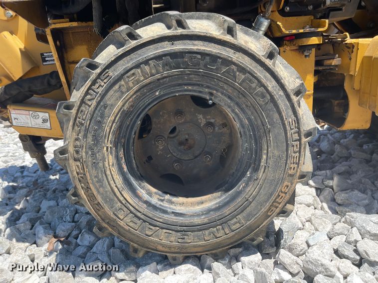 image for item LF9082 1999 Vermeer LM42  trencher