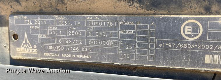 image for item LF9082 1999 Vermeer LM42  trencher