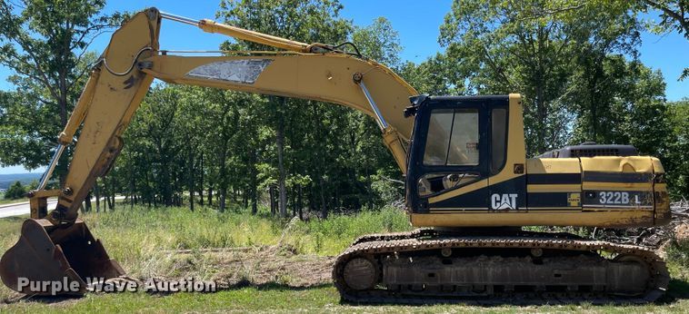 image for item LF9099 1996 Caterpillar 322BL  excavator