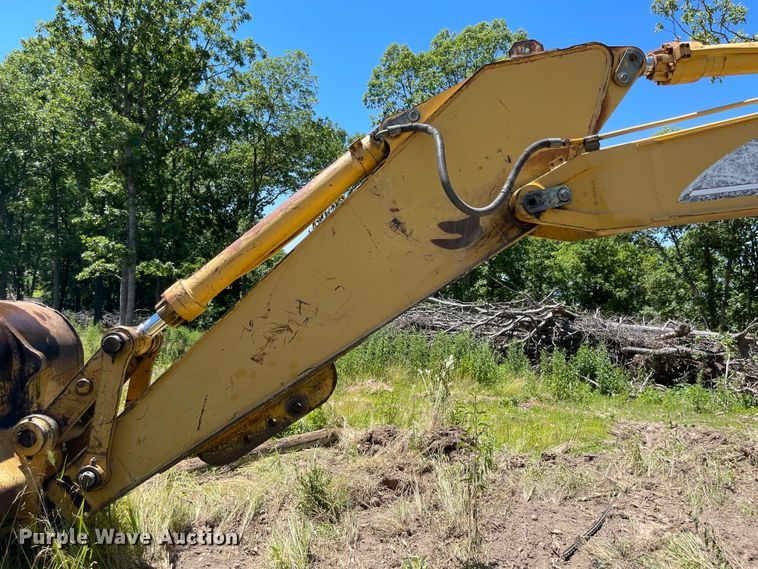 image for item LF9099 1996 Caterpillar 322BL  excavator