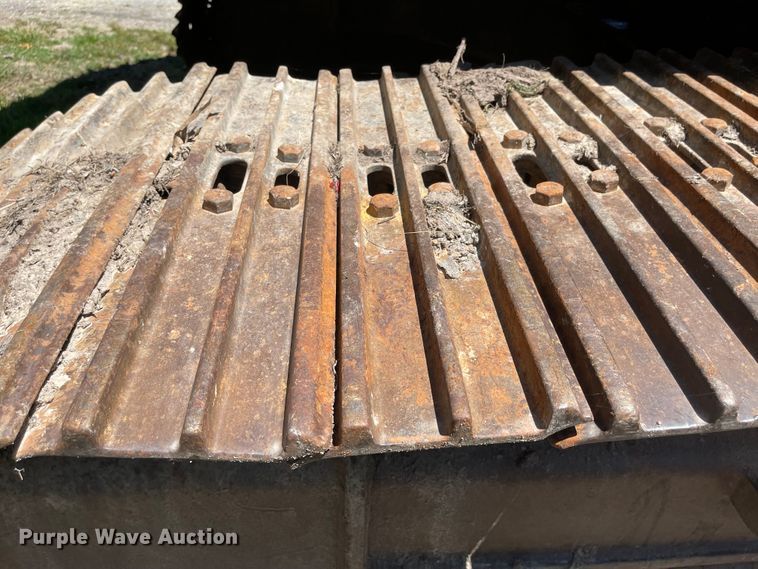 image for item LF9099 1996 Caterpillar 322BL  excavator