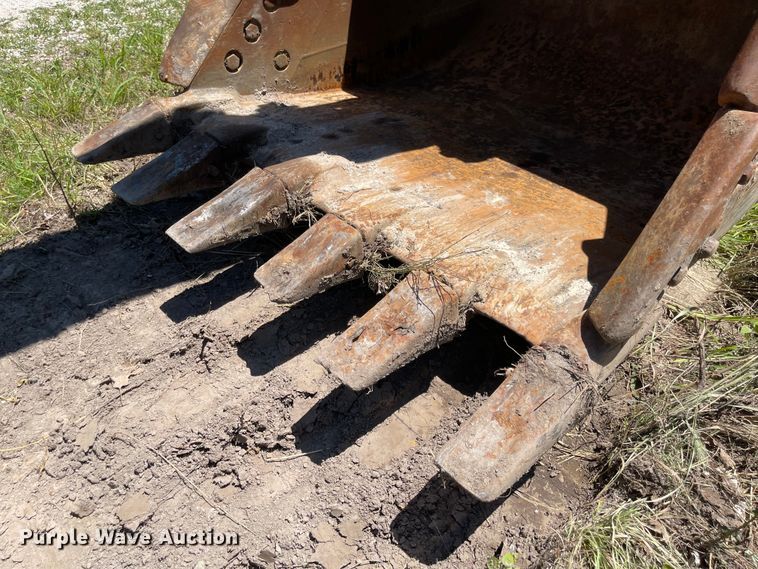 image for item LF9099 1996 Caterpillar 322BL  excavator