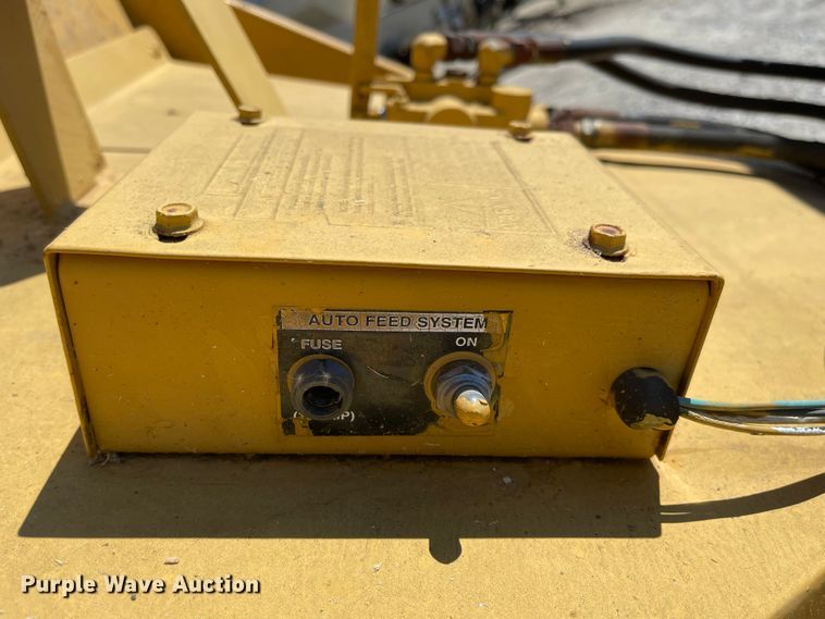 image for item LF9104 1997 Vermeer BC625  wood chipper