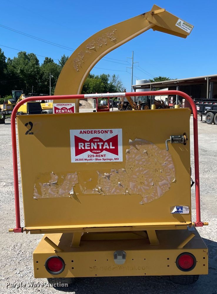 image for item LF9106 2005 Rayco RC5D-V  wood chipper