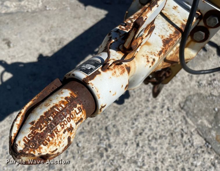 image for item LF9106 2005 Rayco RC5D-V  wood chipper