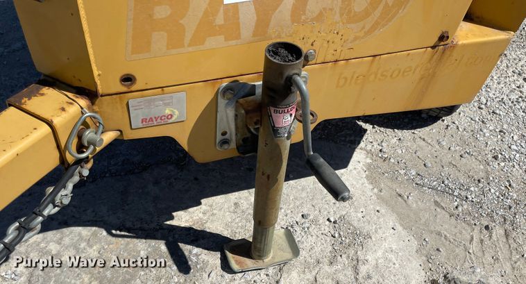 image for item LF9106 2005 Rayco RC5D-V  wood chipper