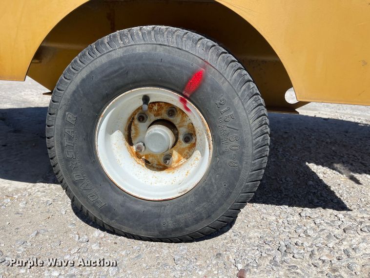 image for item LF9106 2005 Rayco RC5D-V  wood chipper