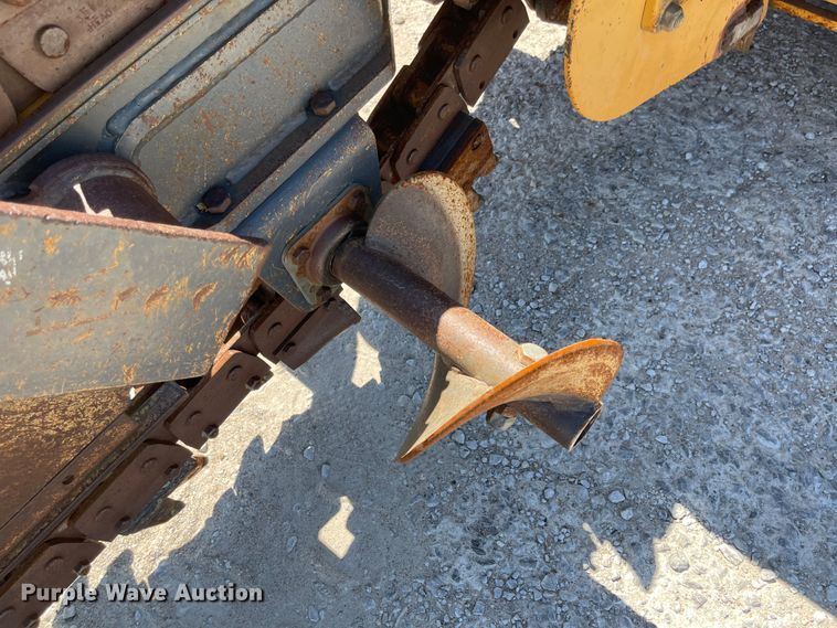 image for item LF9109 1996 Case 560  trencher