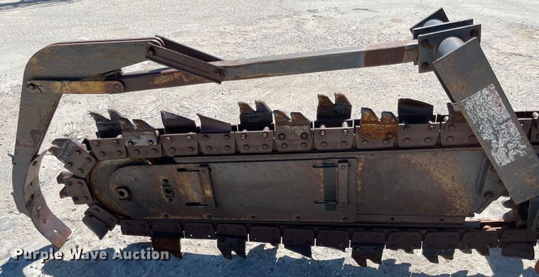 image for item LF9109 1996 Case 560  trencher