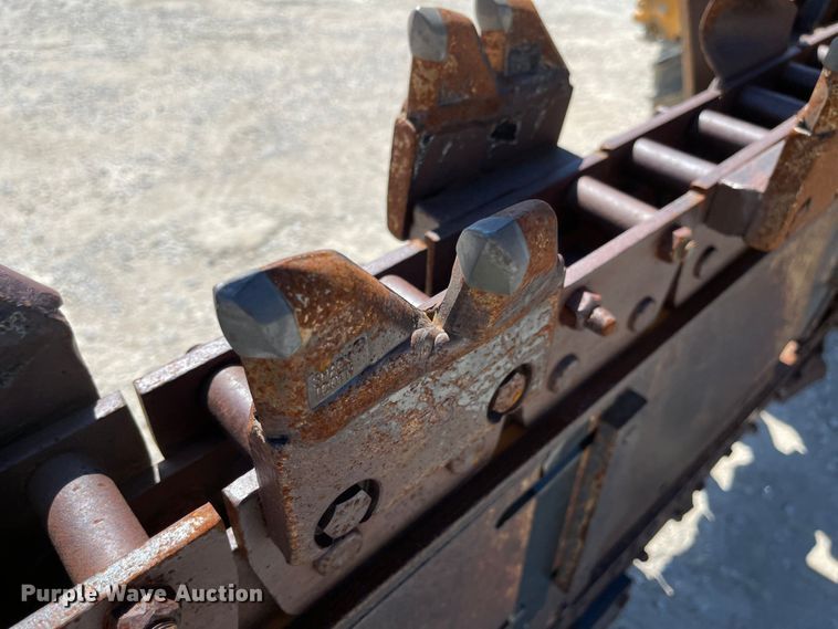 image for item LF9109 1996 Case 560  trencher