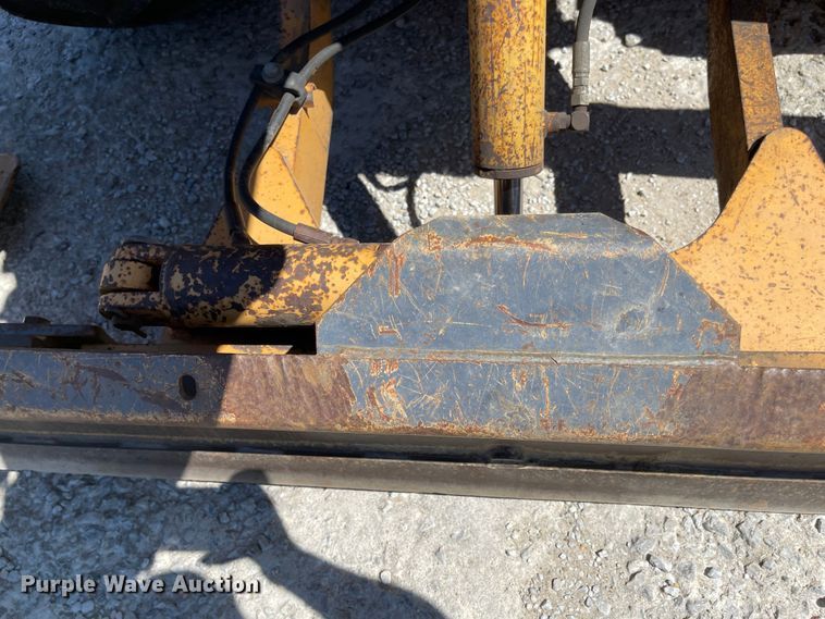 image for item LF9109 1996 Case 560  trencher