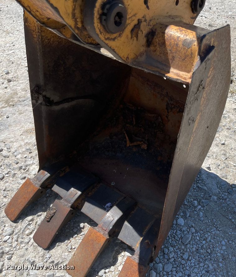 image for item LF9109 1996 Case 560  trencher