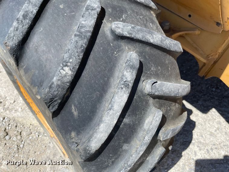 image for item LF9109 1996 Case 560  trencher