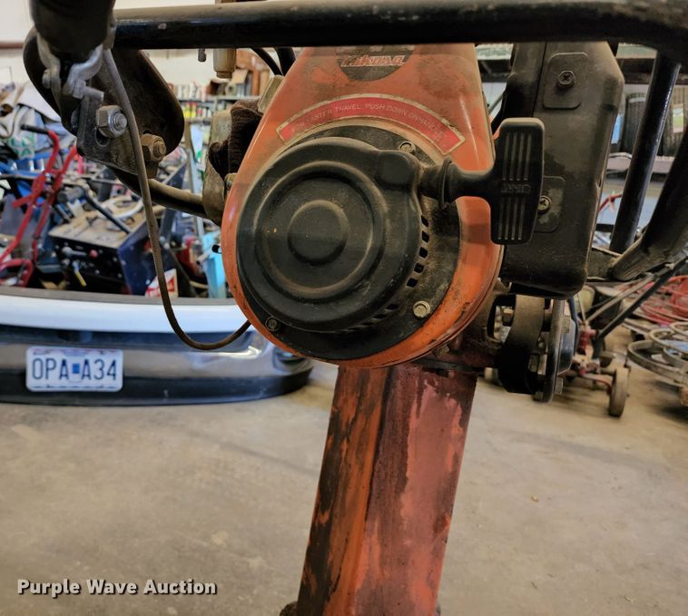 image for item LF9120 Multiquip MTR-80L  plate compactor