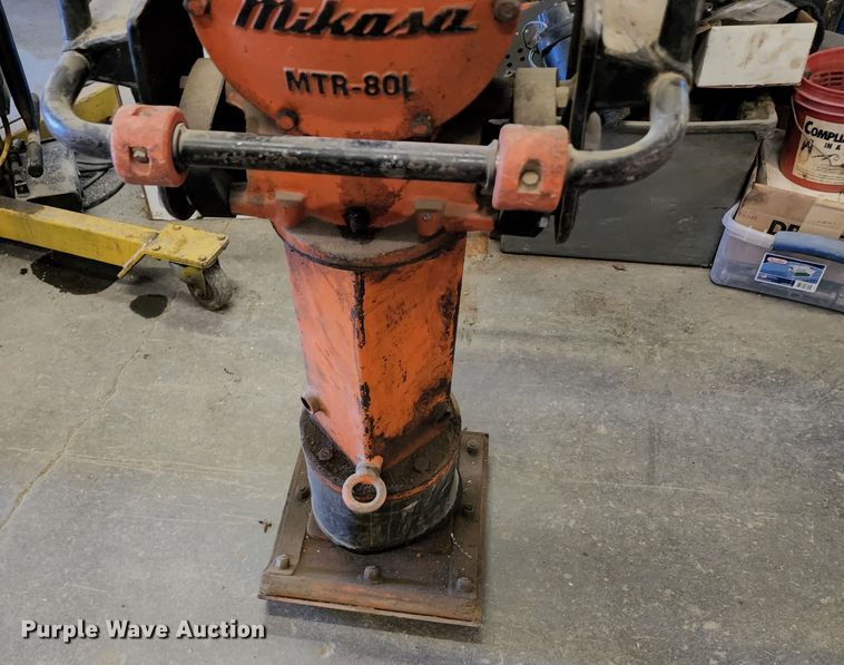 image for item LF9120 Multiquip MTR-80L  plate compactor