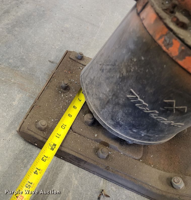 image for item LF9120 Multiquip MTR-80L  plate compactor