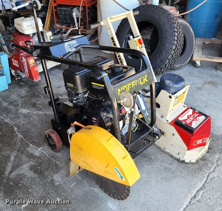 image for item LF9121 Concrete equipment