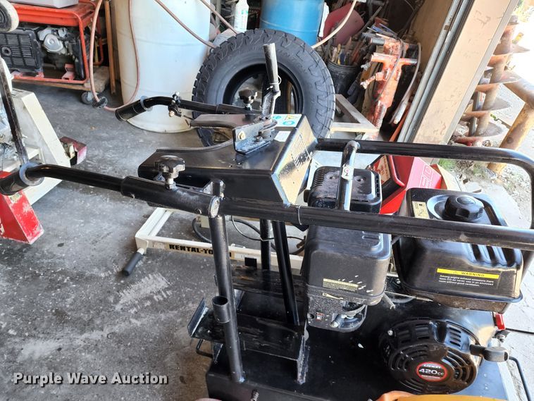 image for item LF9121 Concrete equipment