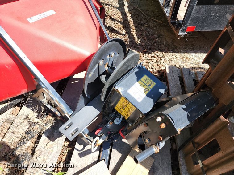 image for item LF9124 Boss TGS 1100  spreader