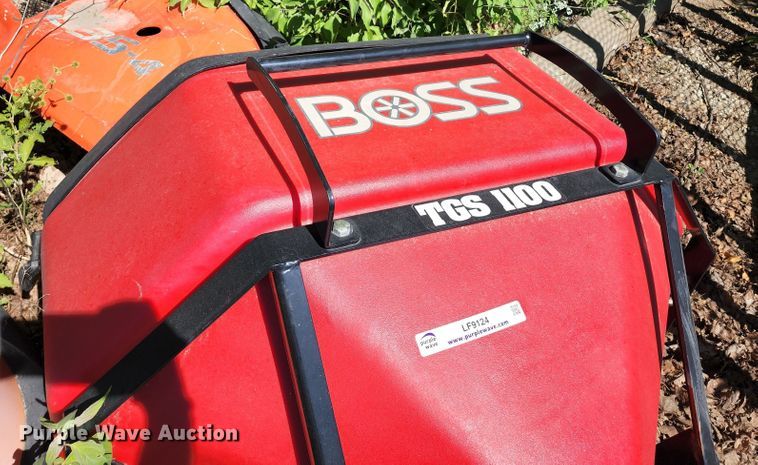 image for item LF9124 Boss TGS 1100  spreader