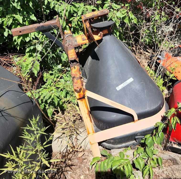 image for item LF9125 (2) spreaders