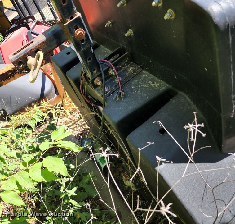 image for item LF9125 (2) spreaders