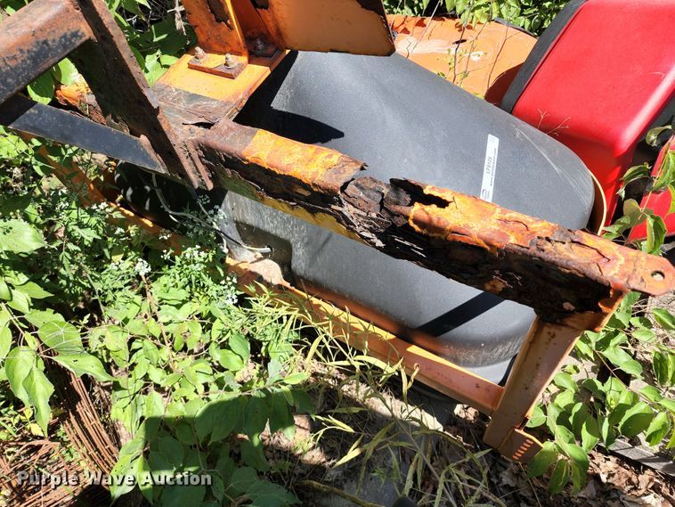 image for item LF9125 (2) spreaders