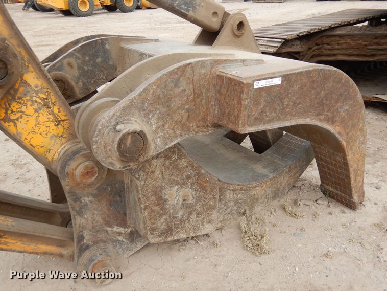 image for item LT9844 CP  60"W excavator grapple