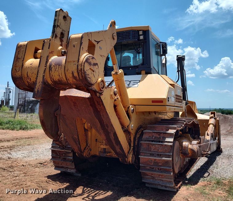 image for item LU9090 2009 John Deere 1050J  dozer