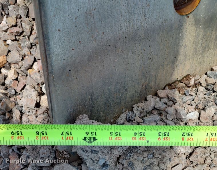 image for item LU9090 2009 John Deere 1050J  dozer