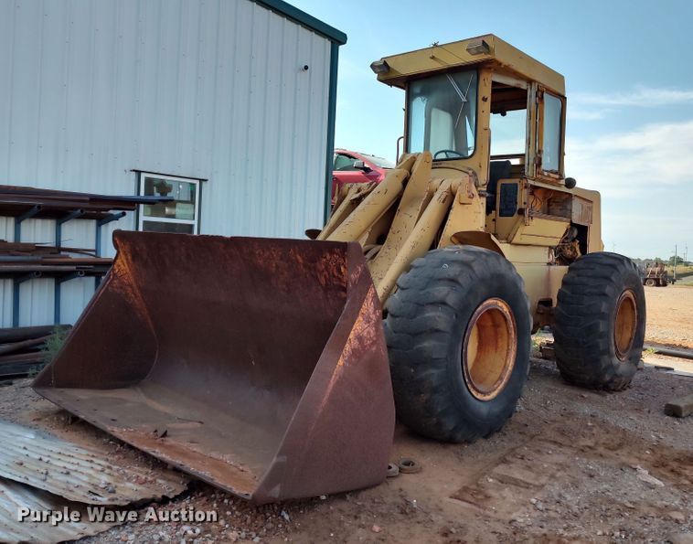 image for item LU9104 1980 John Deere 644B  wheel loader