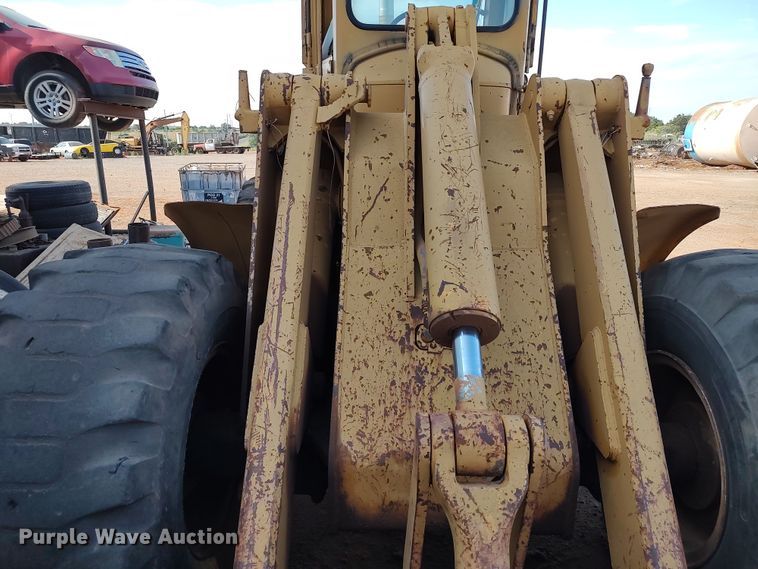 image for item LU9104 1980 John Deere 644B  wheel loader