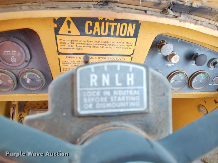 image for item LU9104 1980 John Deere 644B  wheel loader