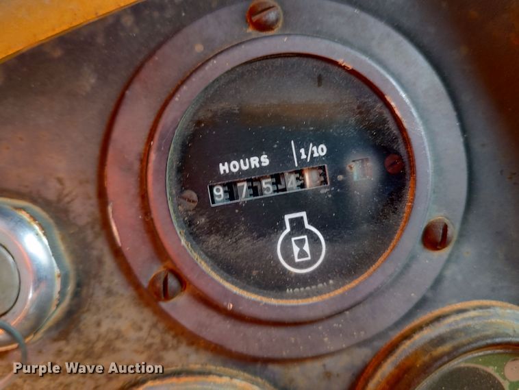 image for item LU9104 1980 John Deere 644B  wheel loader