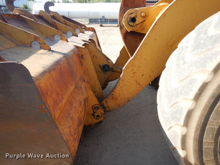 image for item MF9648 1987 Caterpillar 966E  wheel loader